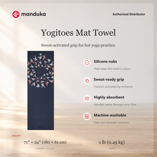 Manduka Yogitoes Yoga Mat Towel — ringkasan fitur dan ukuran.